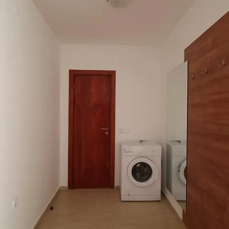 아파트 New Estate In Sun Village