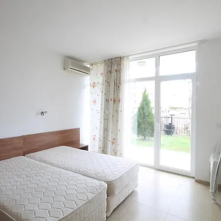 아파트 New Estate In Sun Village *