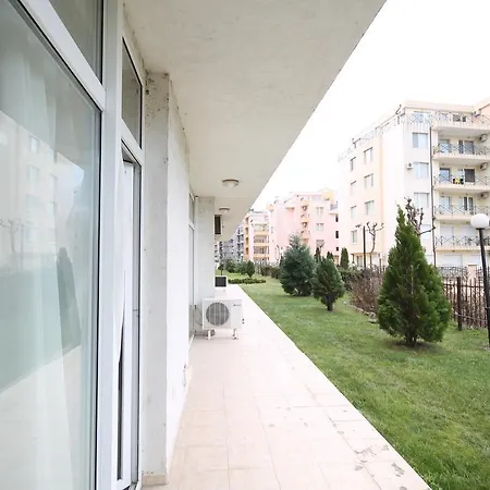New Estate In Sun Village 아파트